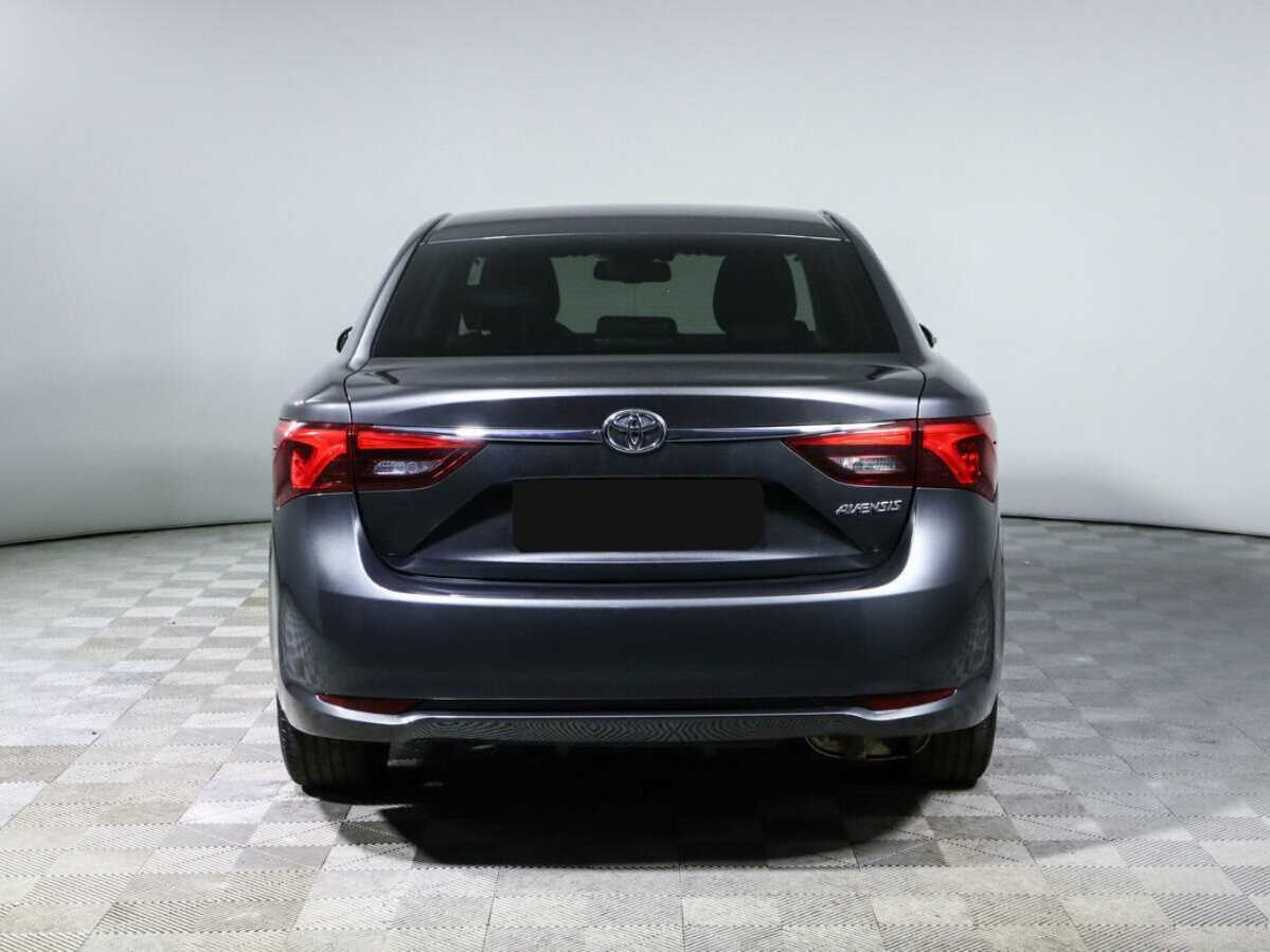 Toyota Avensis с пробегом — 2018 год. Фото: #3
