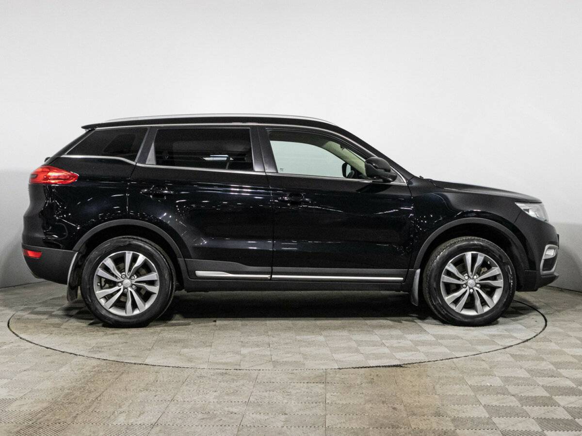 Geely Atlas с пробегом — 2019 год. Фото: #3