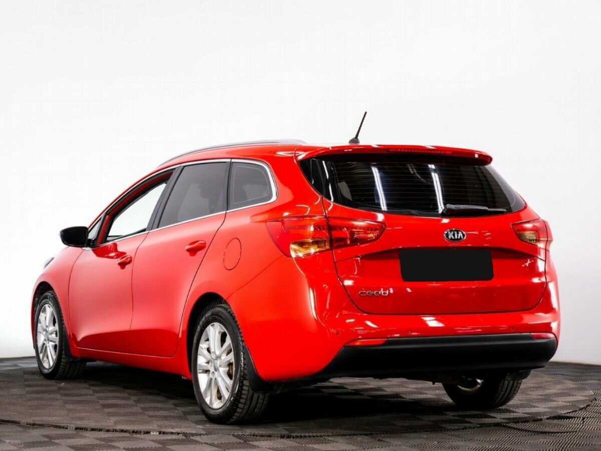 Kia Ceed с пробегом — 2014 год. Фото: #5