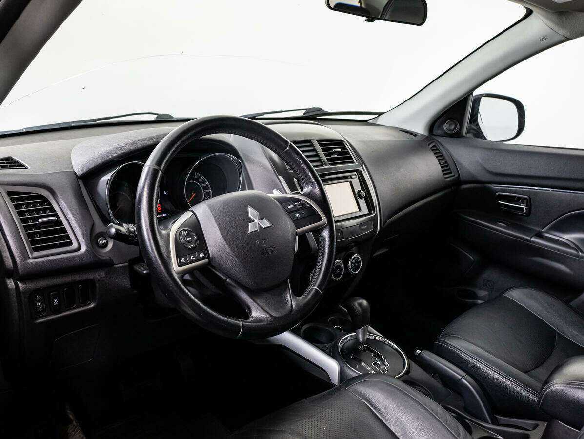 Mitsubishi ASX с пробегом — 2013 год. Фото: #10