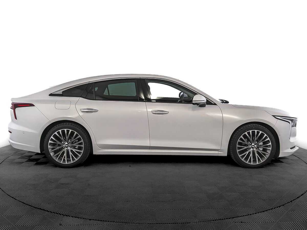 FAW Bestune B70 с пробегом — 2023 год. Фото: #3