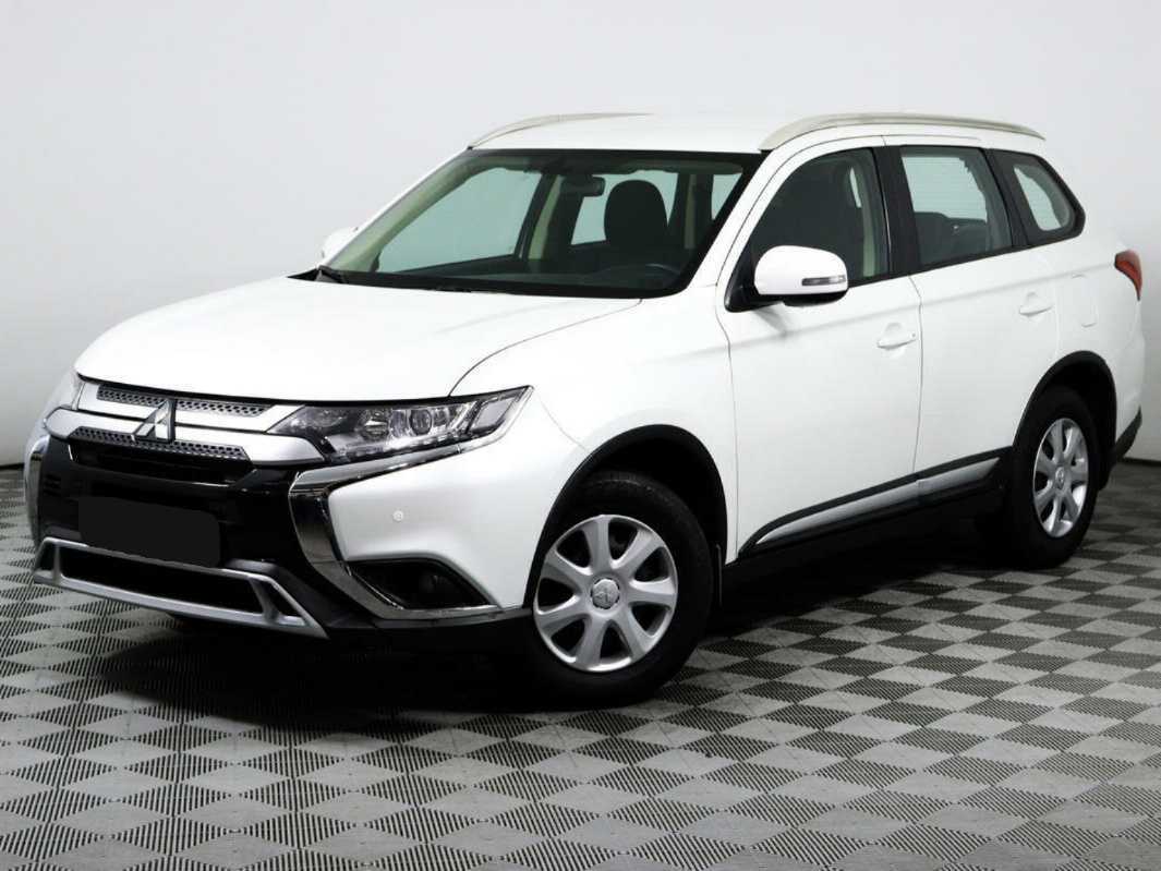 Mitsubishi Outlander с пробегом — 2021 год. Посмотреть фото