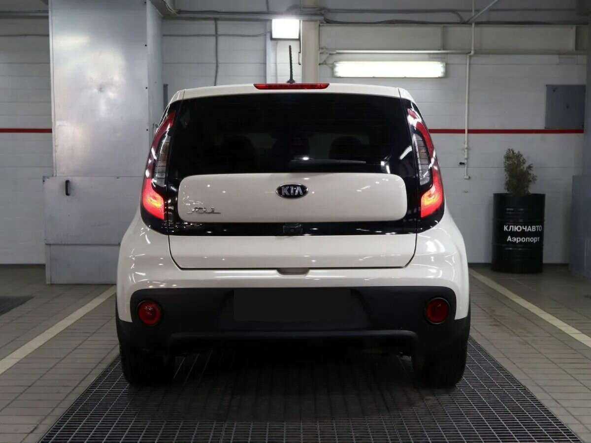Kia Soul с пробегом — 2017 год. Фото: #3