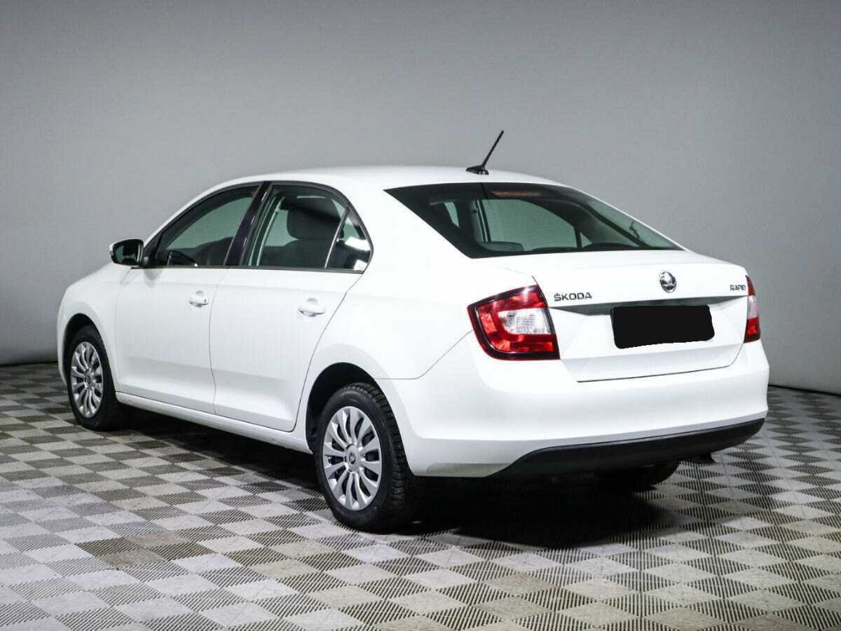 Skoda Rapid с пробегом — 2019 год. Фото: #5