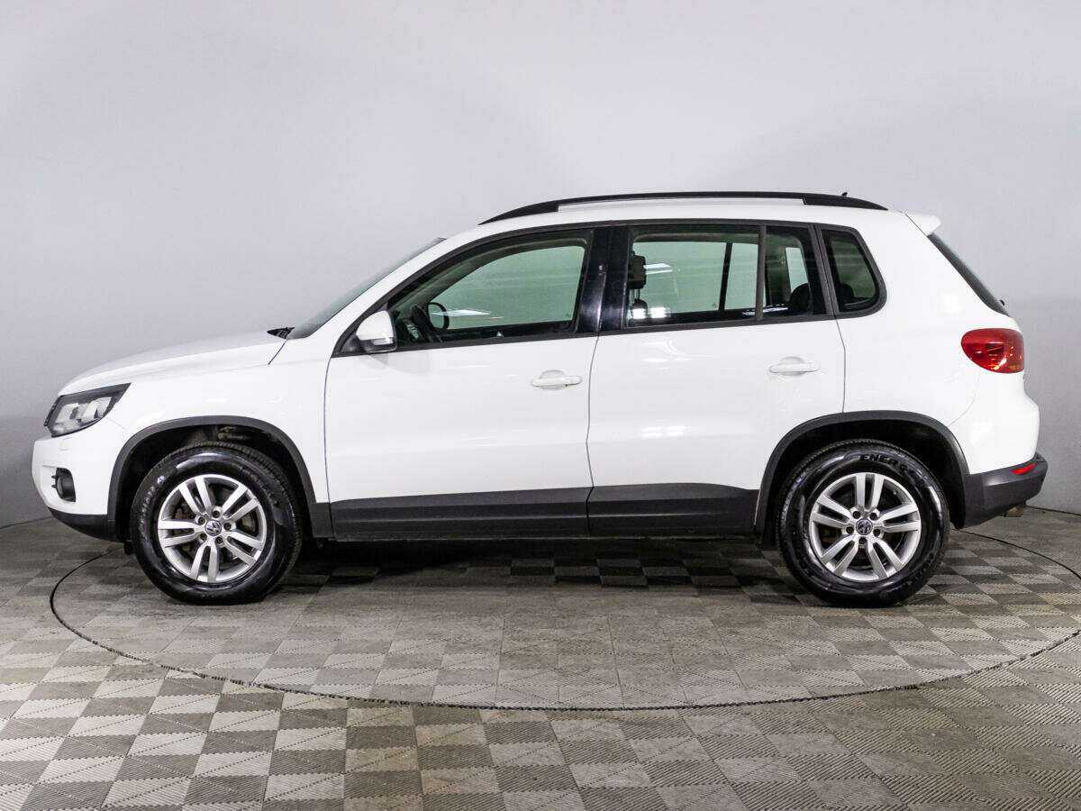Volkswagen Tiguan с пробегом — 2015 год. Фото: #7