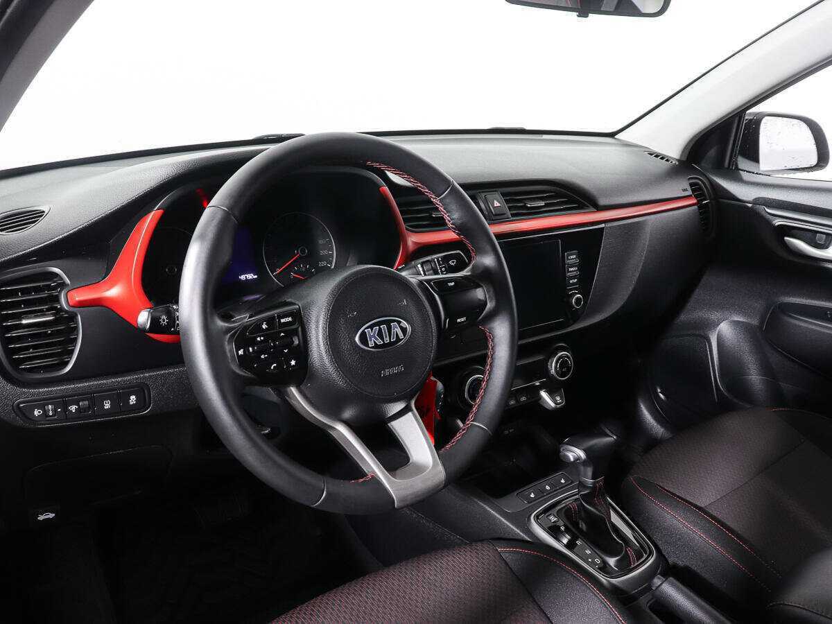 Kia Rio с пробегом — 2021 год. Фото: #12
