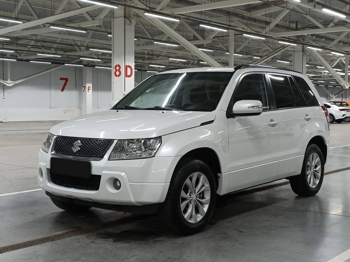 Suzuki Grand Vitara с пробегом — 2013 год. Фото: #0