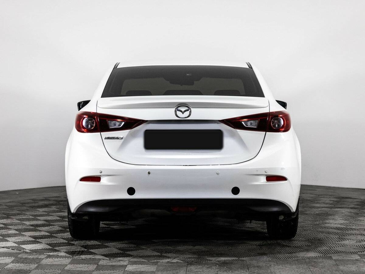 Mazda 3 с пробегом — 2013 год. Фото: #4