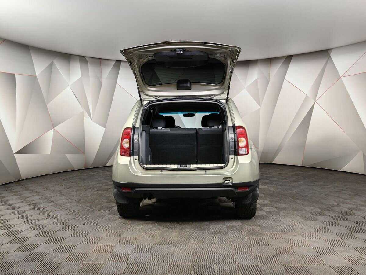 Renault Duster с пробегом — 2014 год. Фото: #18