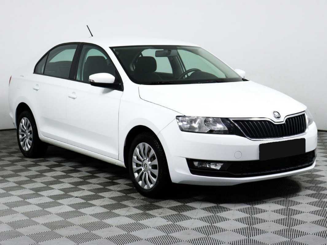Skoda Rapid с пробегом — 2019 год. Фото: #2