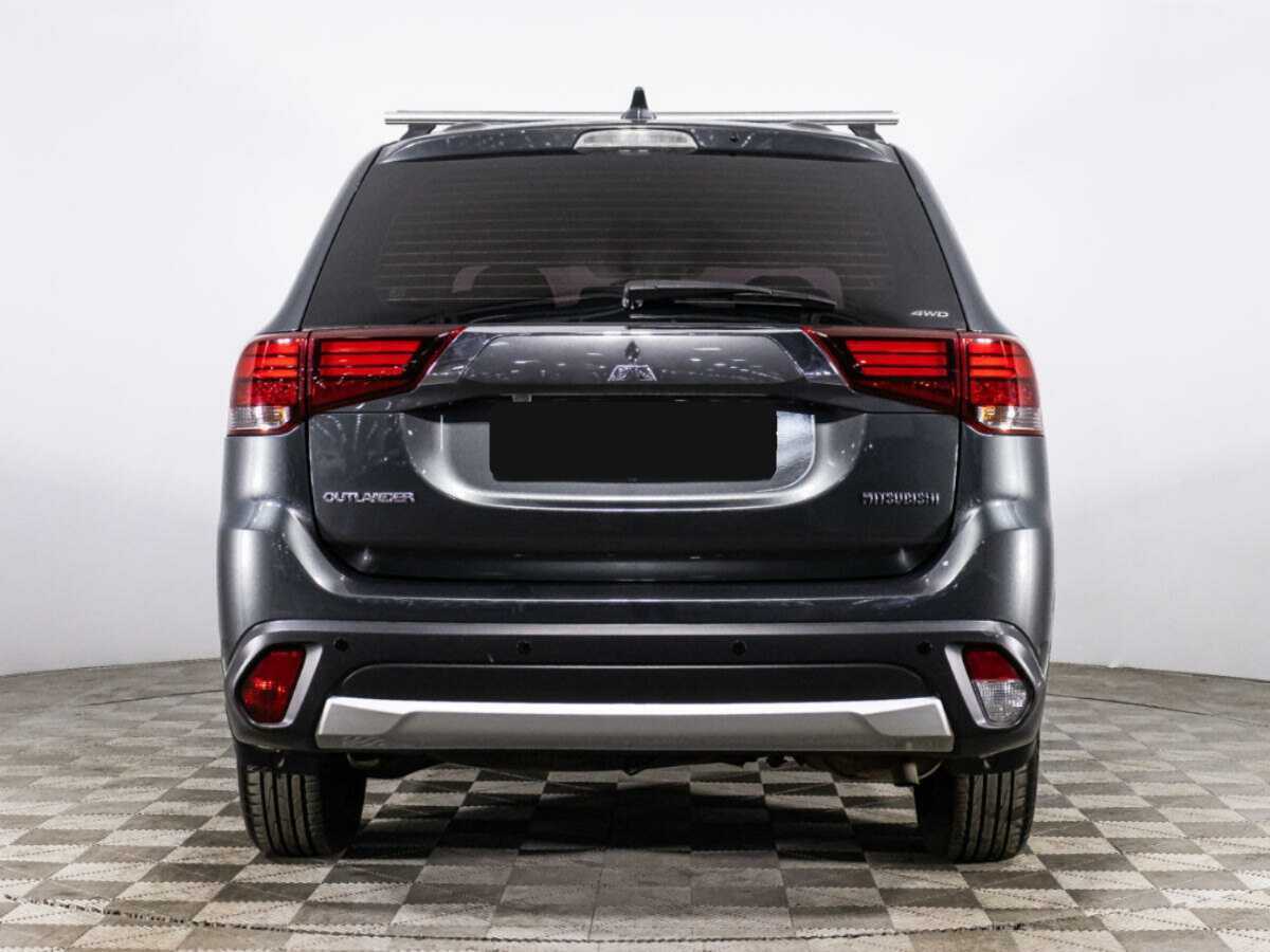 Mitsubishi Outlander с пробегом — 2017 год. Фото: #5