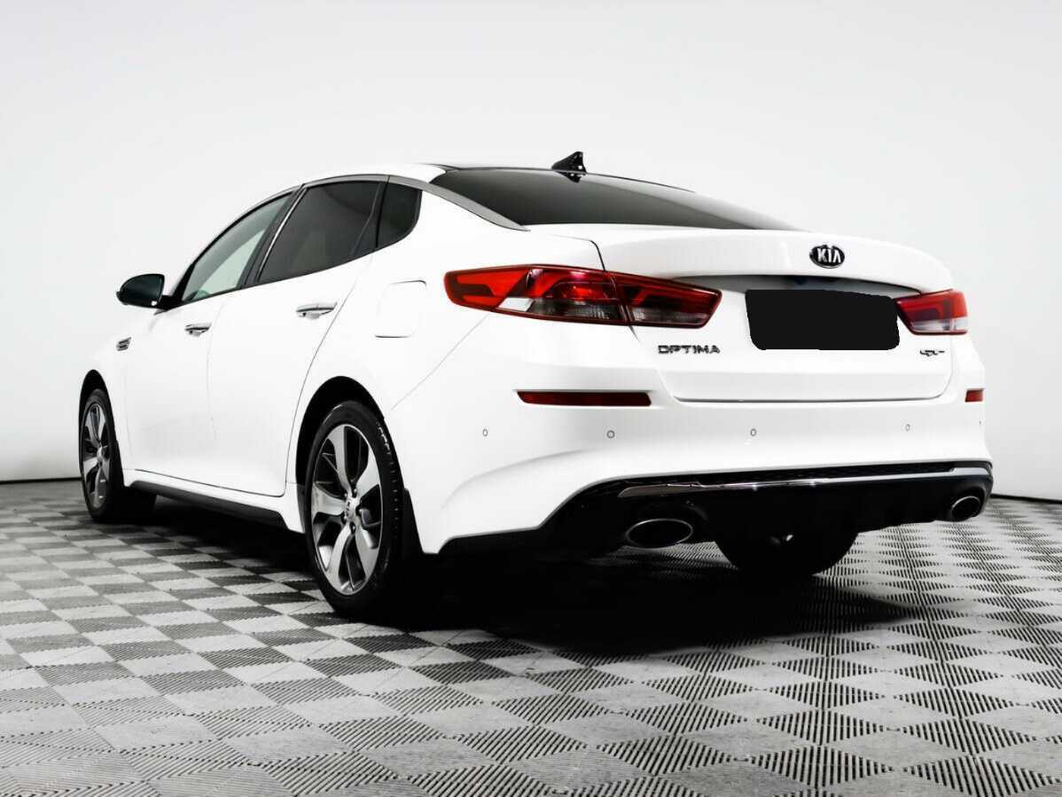 Kia Optima с пробегом — 2018 год. Фото: #6