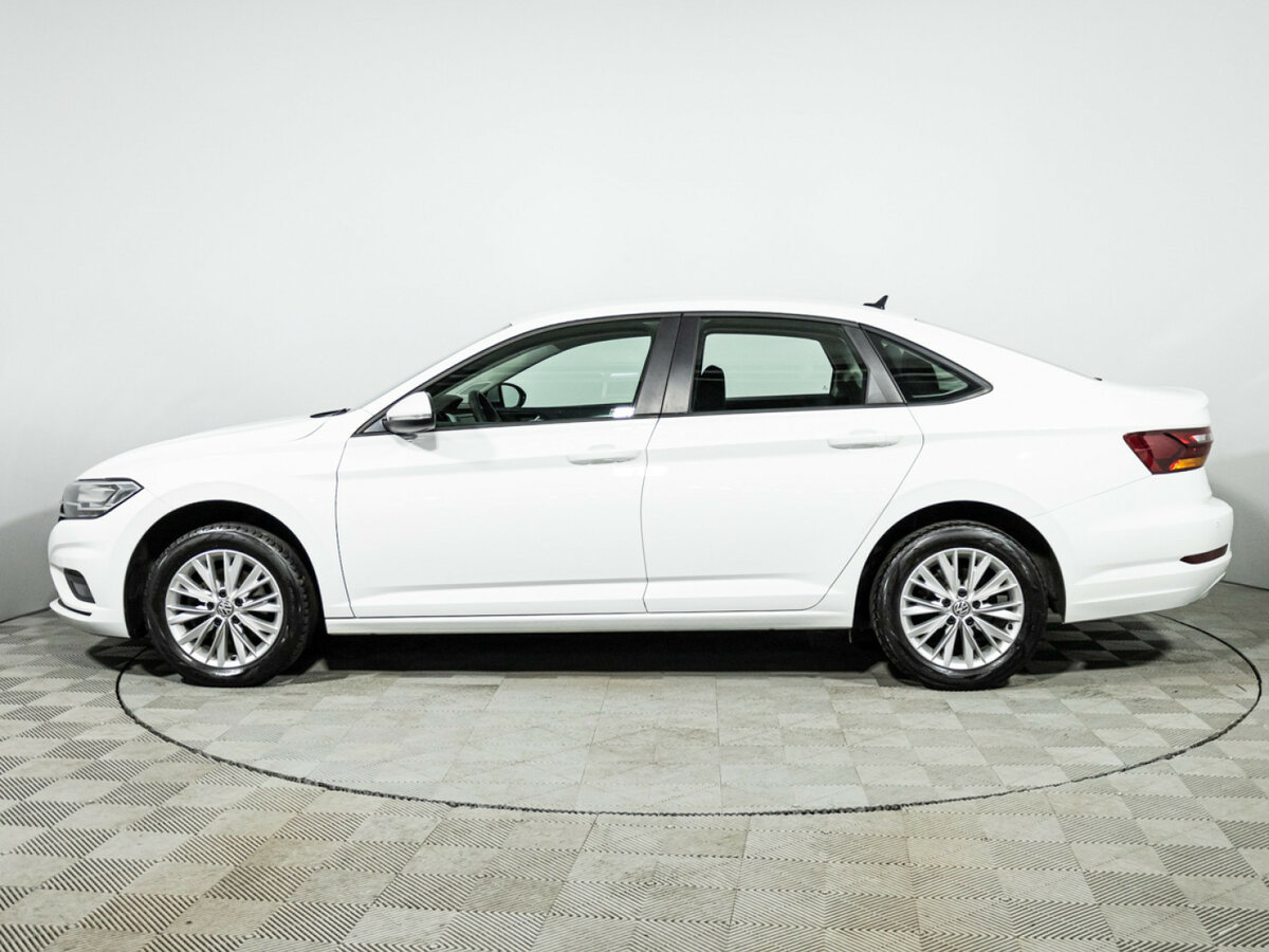 Volkswagen Jetta с пробегом — 2020 год. Фото: #7