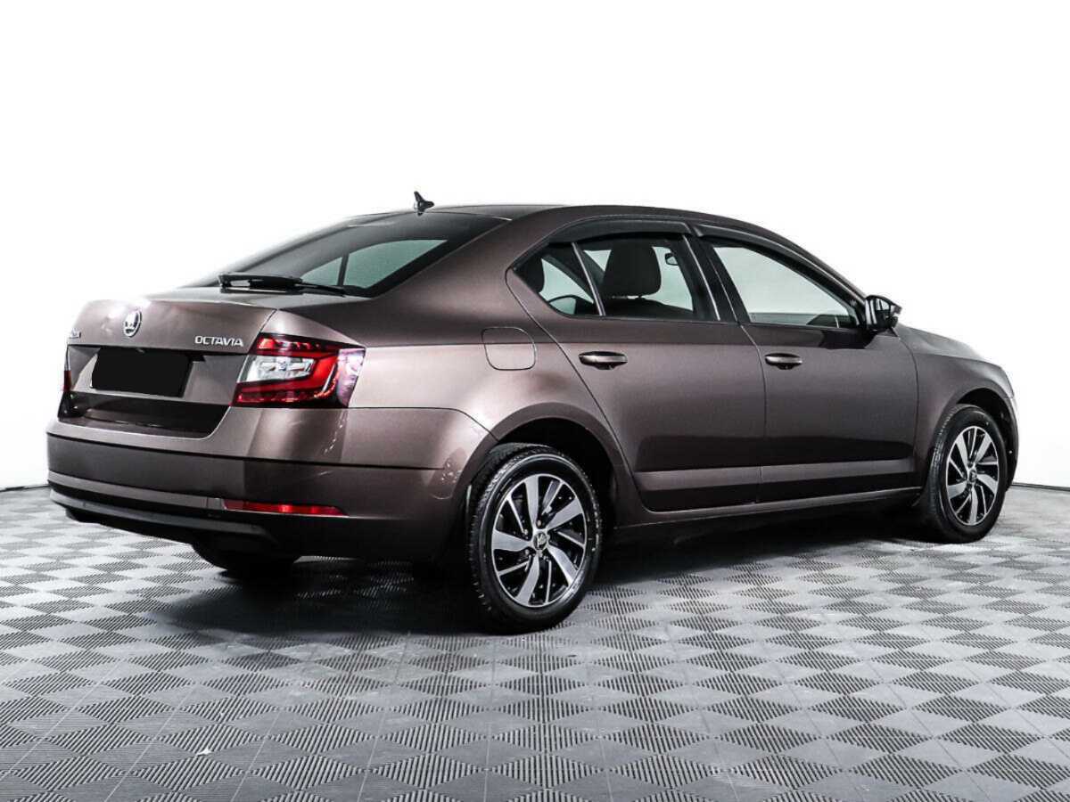 Skoda Octavia с пробегом — 2018 год. Фото: #4