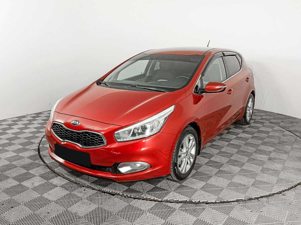 Kia Ceed с пробегом — 2014 год. Фото: #0
