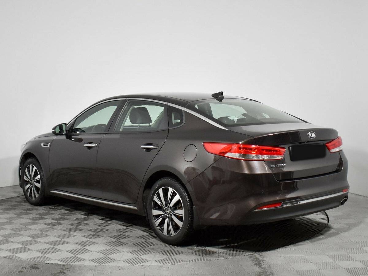 Kia Optima с пробегом — 2017 год. Фото: #5