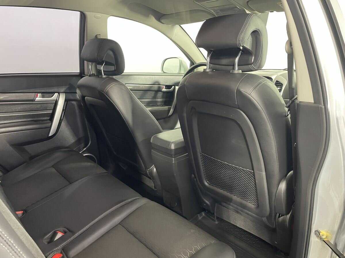 Chevrolet Captiva с пробегом — 2014 год. Фото: #15