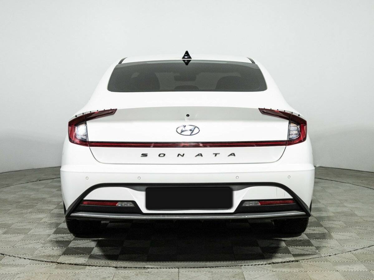 Hyundai Sonata с пробегом — 2020 год. Фото: #5