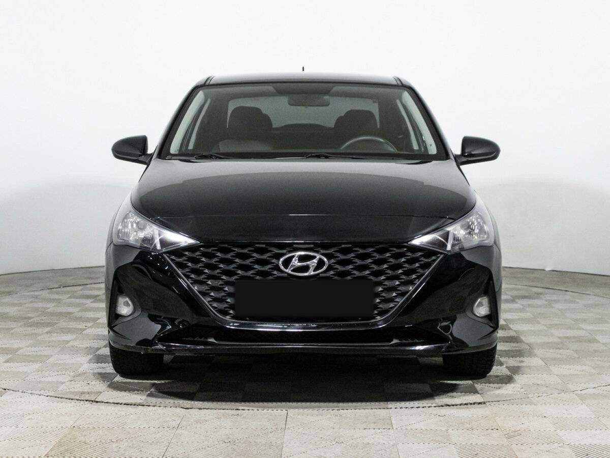 Hyundai Solaris с пробегом — 2020 год. Фото: #1