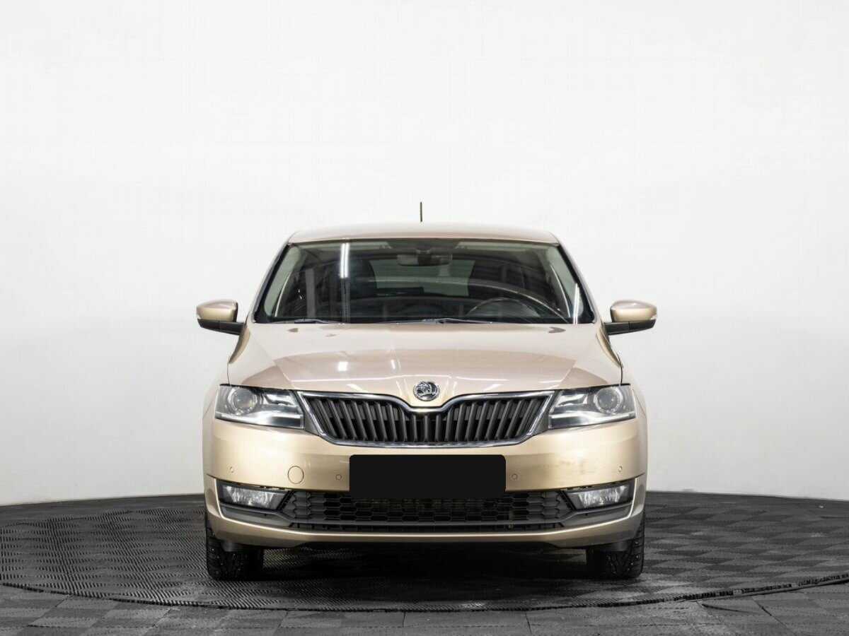 Skoda Rapid с пробегом — 2019 год. Фото: #1