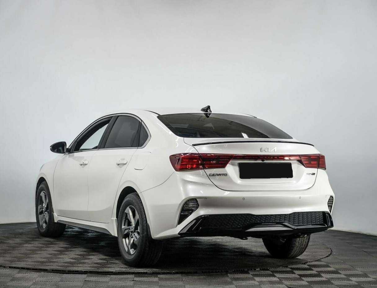 Kia Cerato с пробегом — 2022 год. Фото: #5