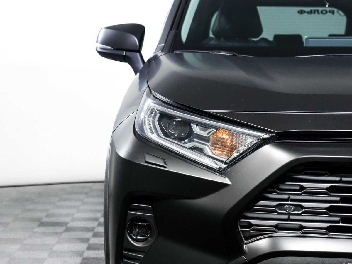 Toyota RAV4 с пробегом — 2021 год. Фото: #14