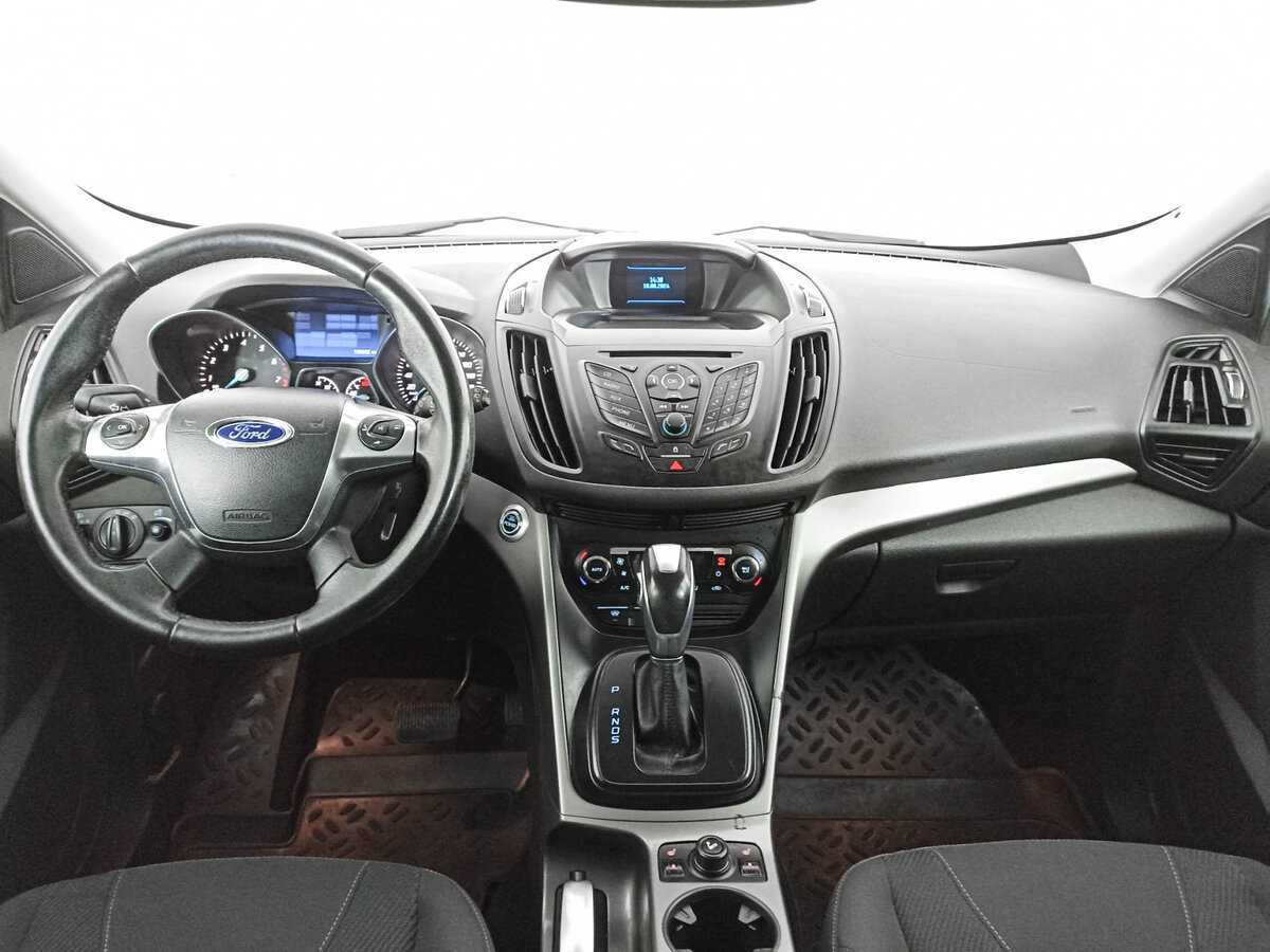 Ford Kuga с пробегом — 2013 год. Фото: #11