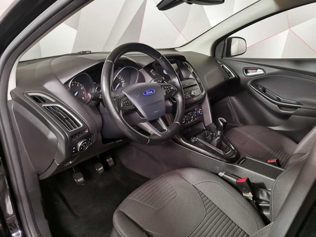 Ford Focus с пробегом — 2018 год. Фото: #13