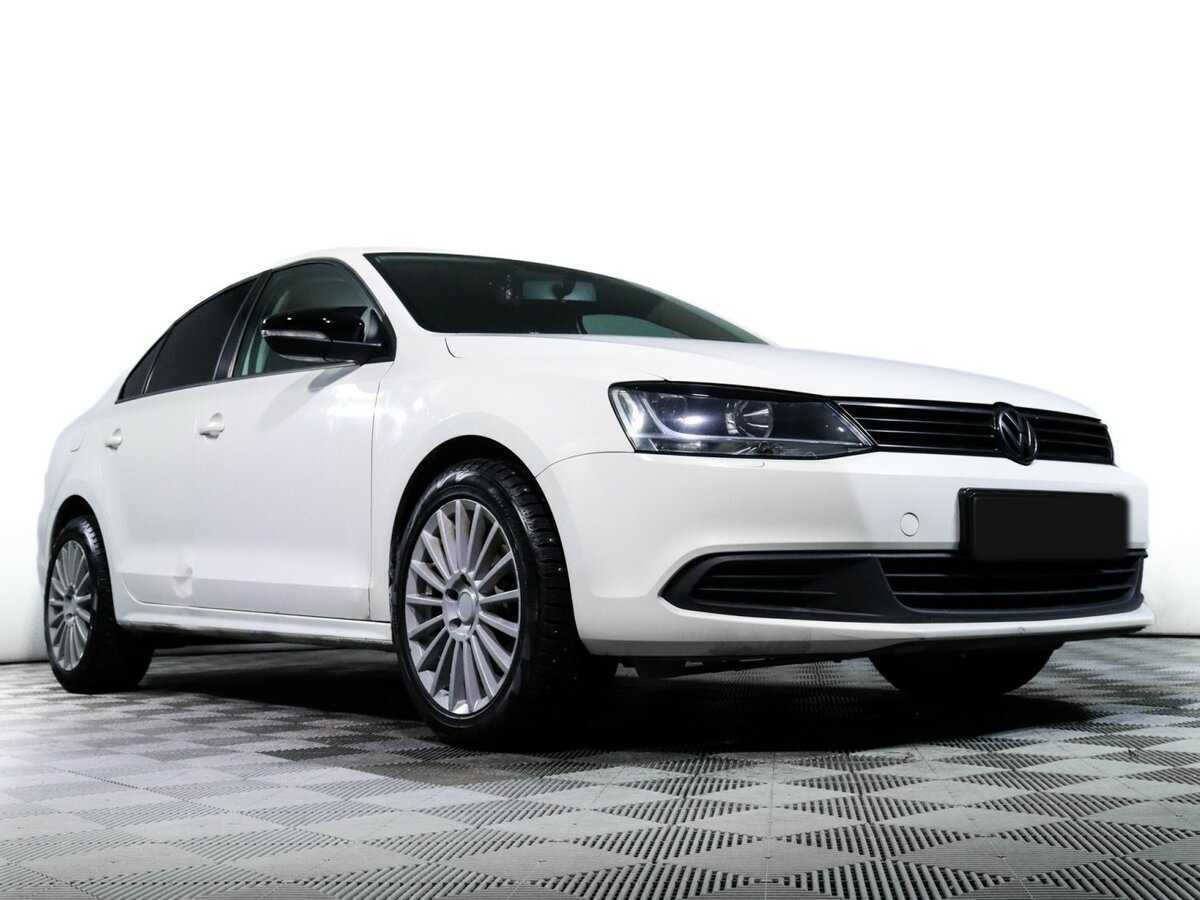 Volkswagen Jetta с пробегом — 2013 год. Фото: #15