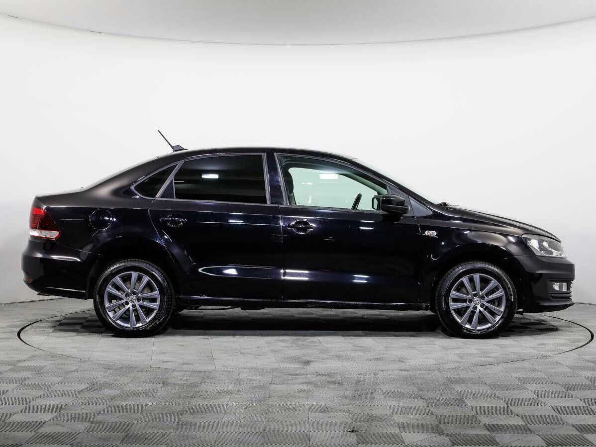 Volkswagen Polo с пробегом — 2020 год. Фото: #2