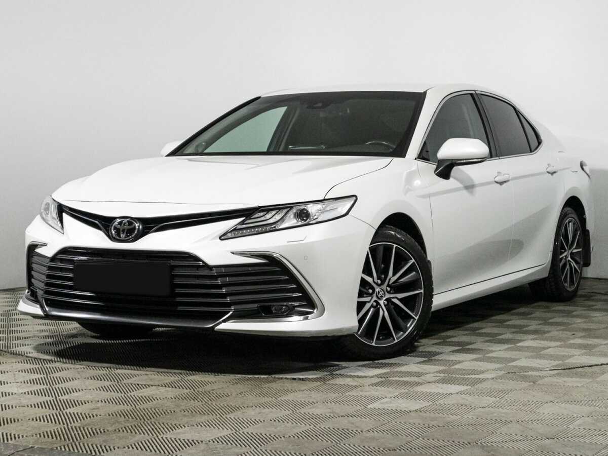 Toyota Camry с пробегом — 2021 год. Посмотреть фото