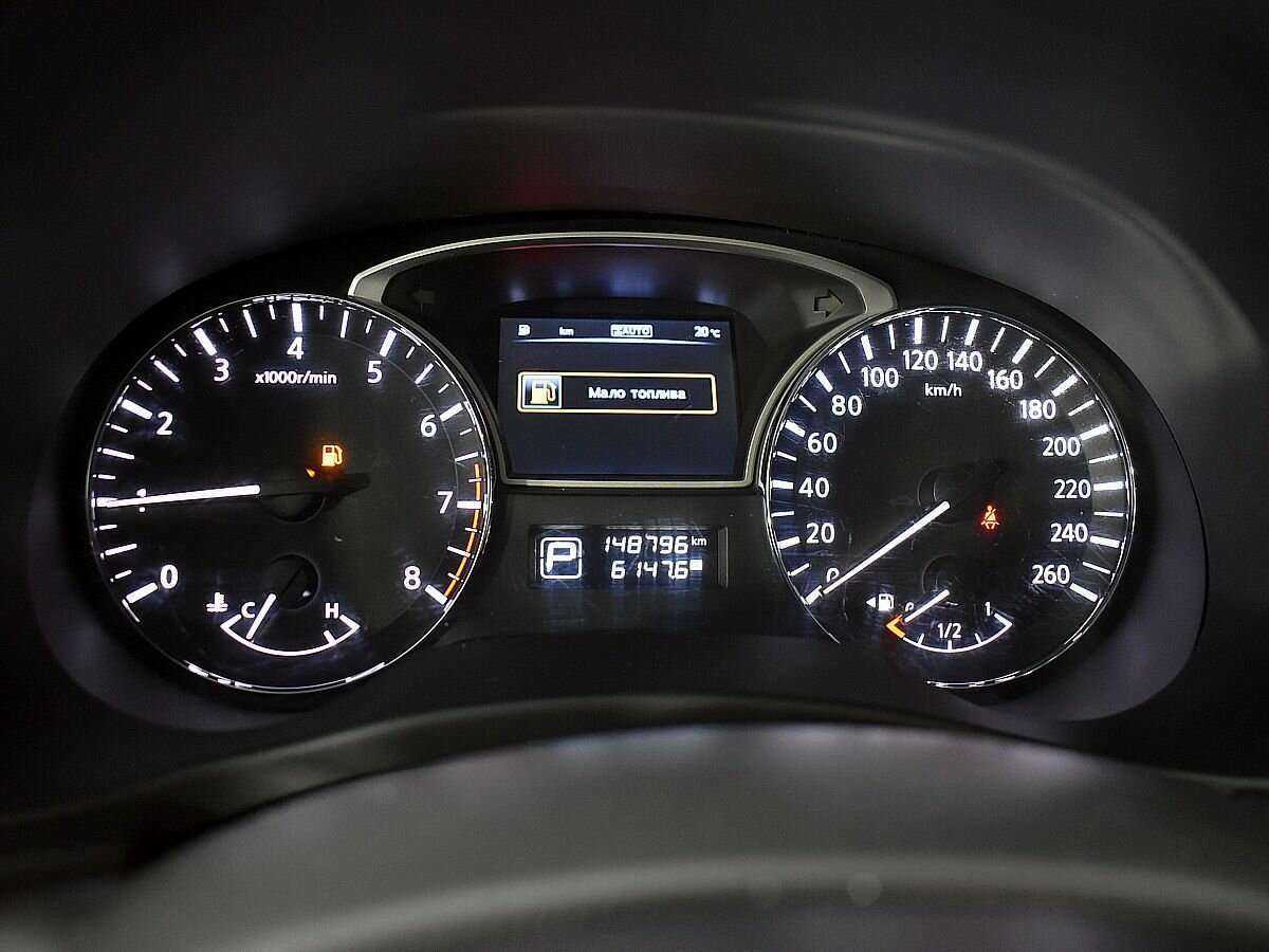 Nissan Pathfinder с пробегом — 2015 год. Фото: #15