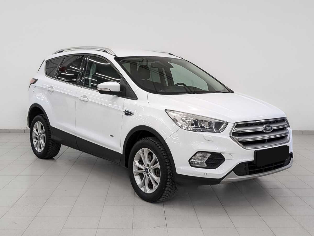 Ford Kuga с пробегом — 2018 год. Фото: #2