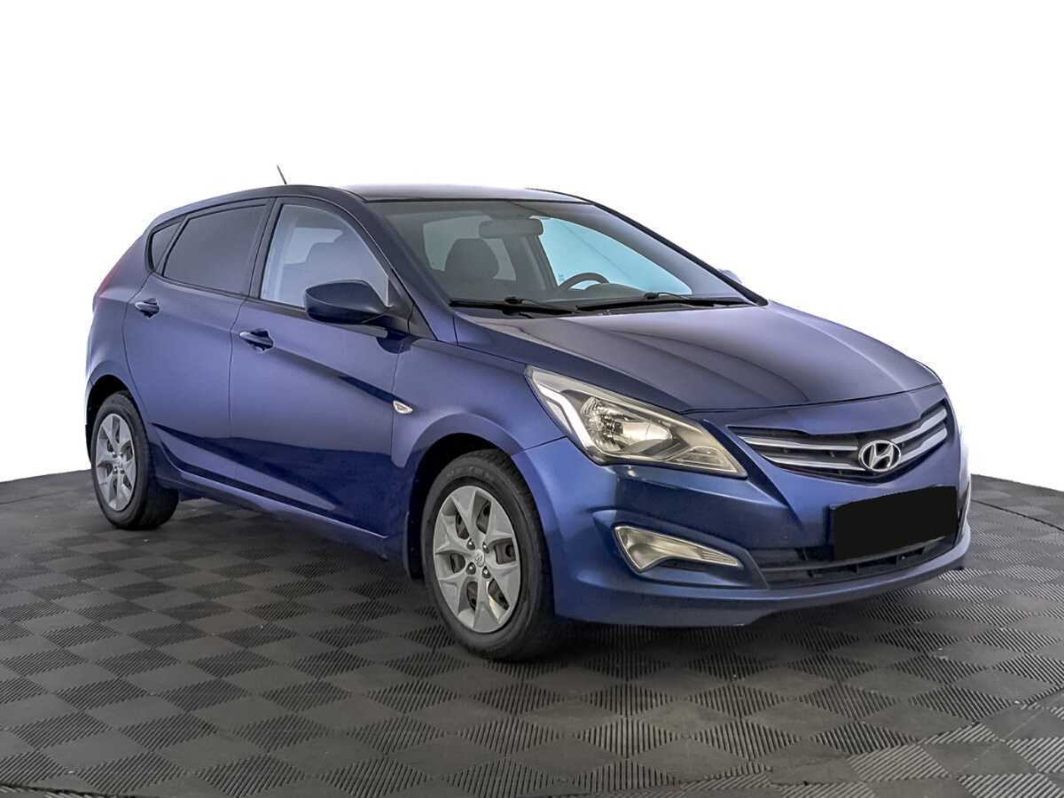 Hyundai Solaris с пробегом — 2015 год. Фото: #2