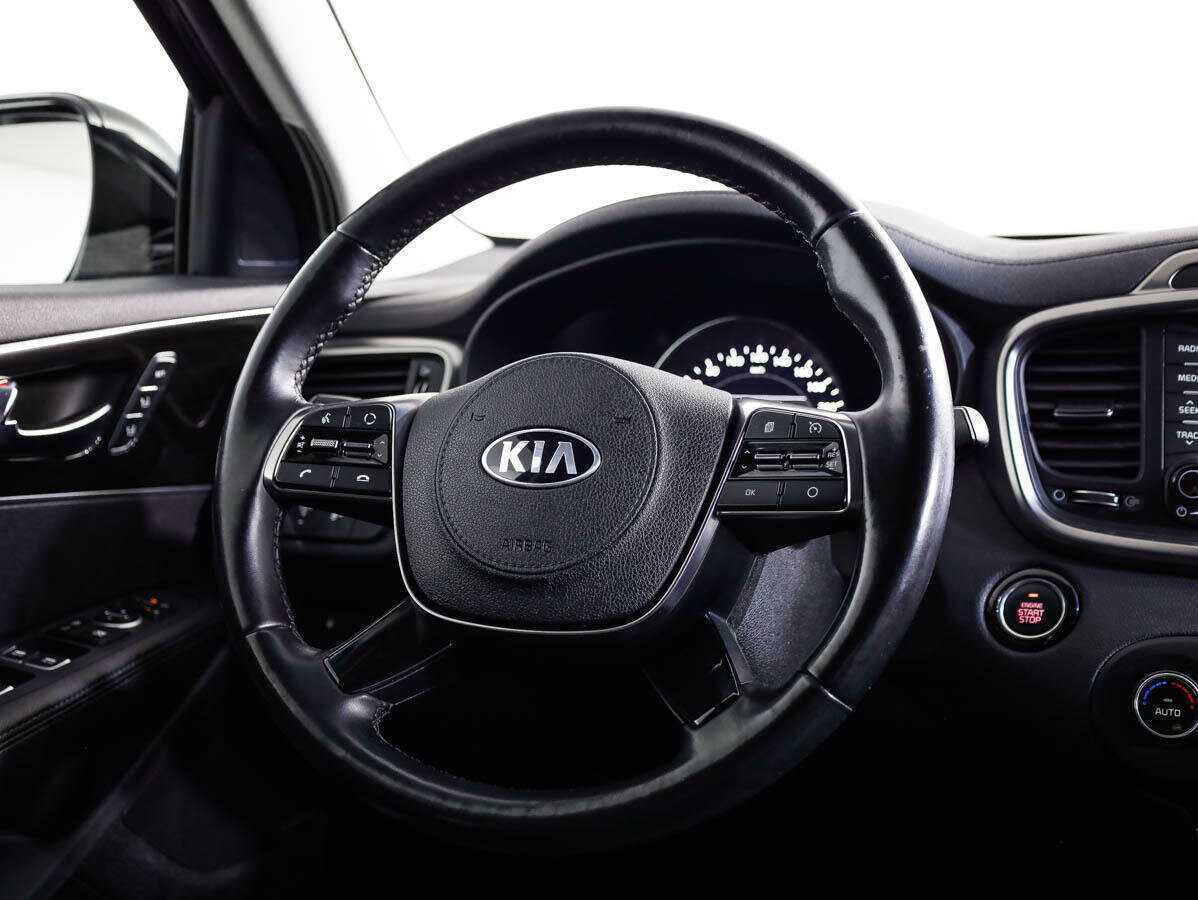 Kia Sorento с пробегом — 2018 год. Фото: #20