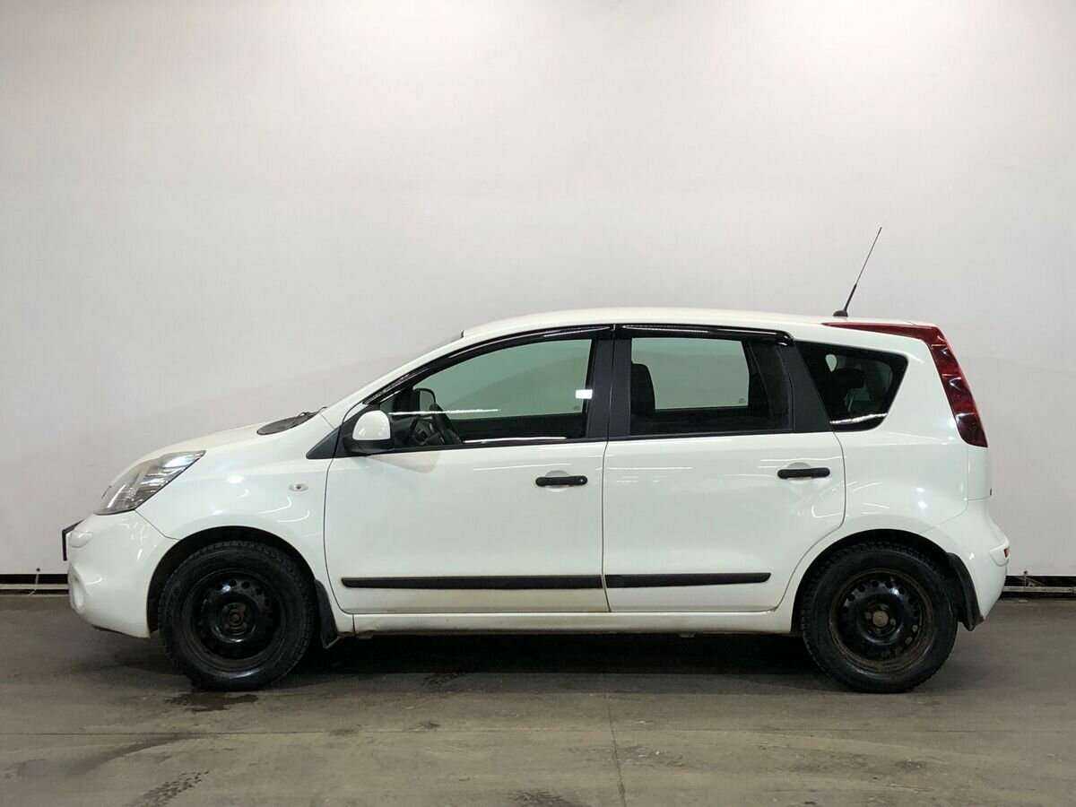 Nissan Note с пробегом — 2013 год. Фото: #7