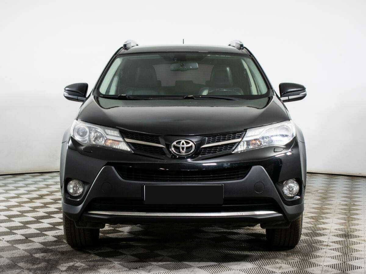 Toyota RAV4 с пробегом — 2013 год. Фото: #1