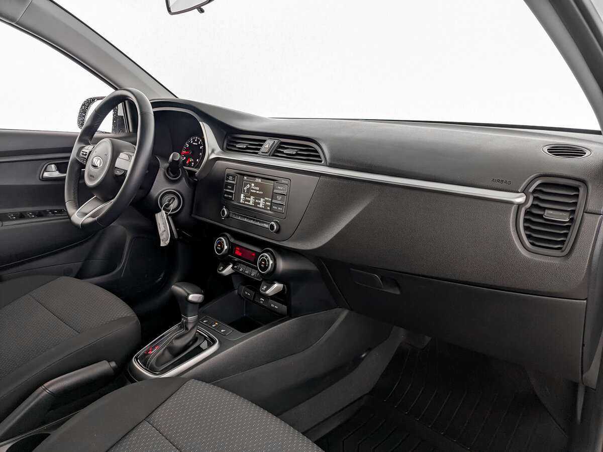 Kia Rio с пробегом — 2021 год. Фото: #8
