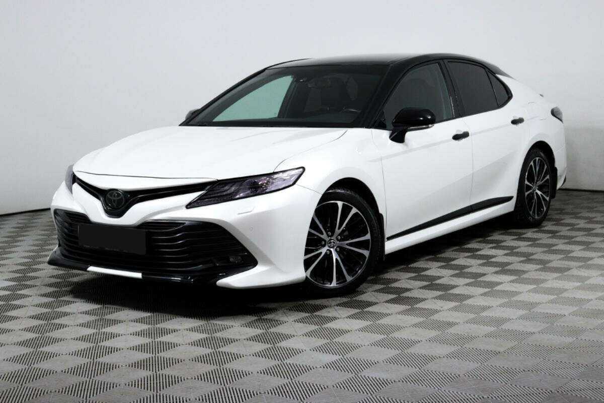 Toyota Camry с пробегом — 2021 год. Посмотреть фото