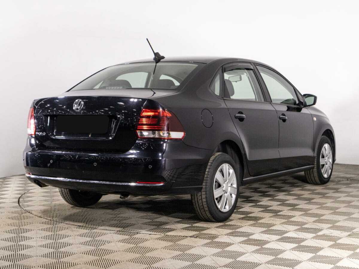Volkswagen Polo с пробегом — 2019 год. Фото: #4