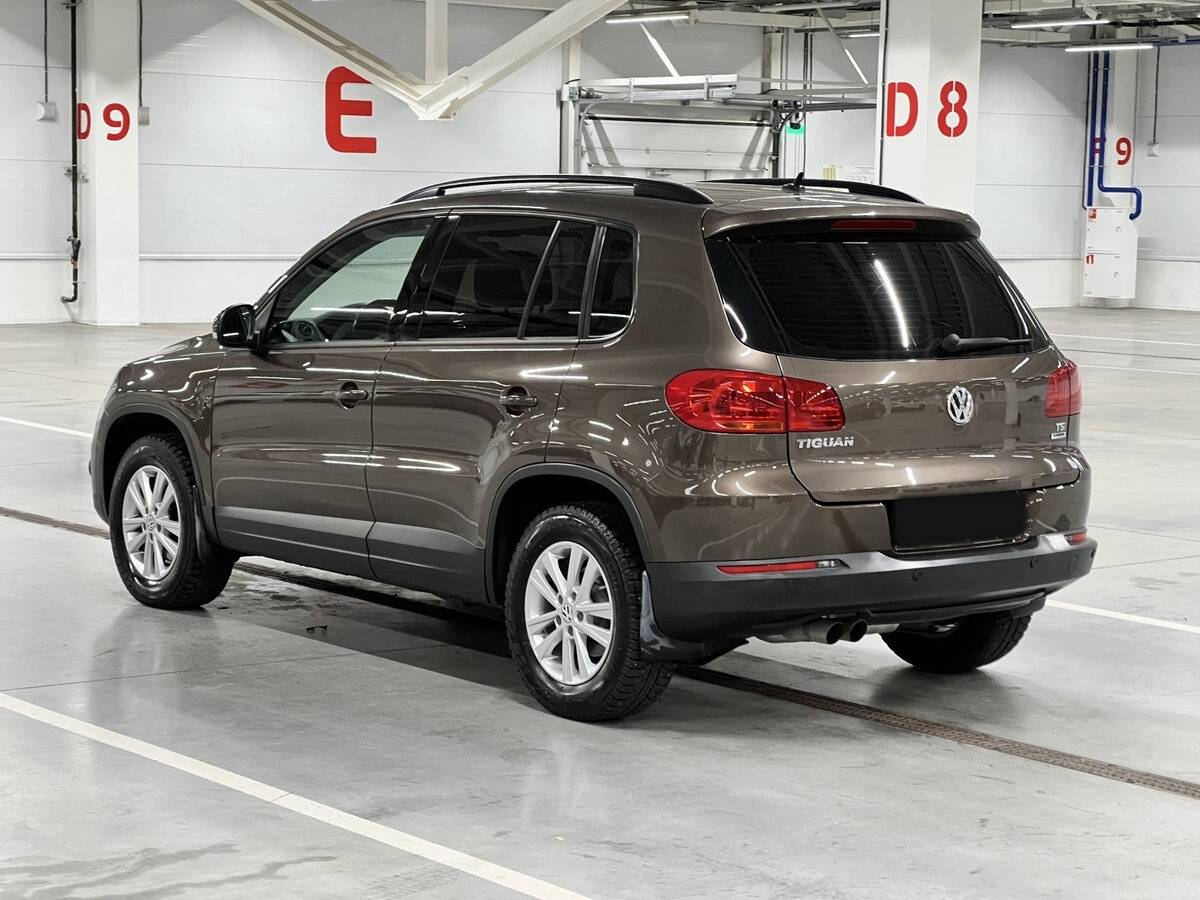 Volkswagen Tiguan с пробегом — 2014 год. Фото: #6