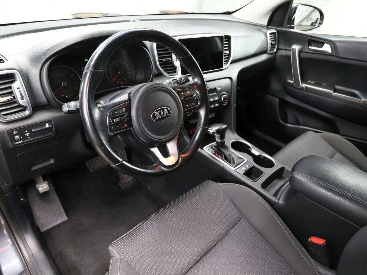 Kia Sportage с пробегом — 2018 год. Фото: #6