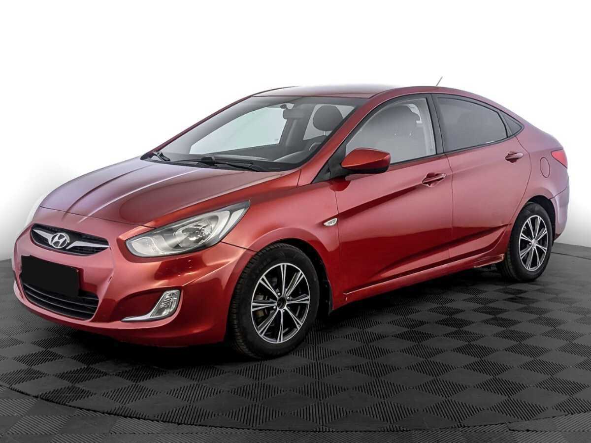 Hyundai Solaris с пробегом — 2012 год. Посмотреть фото