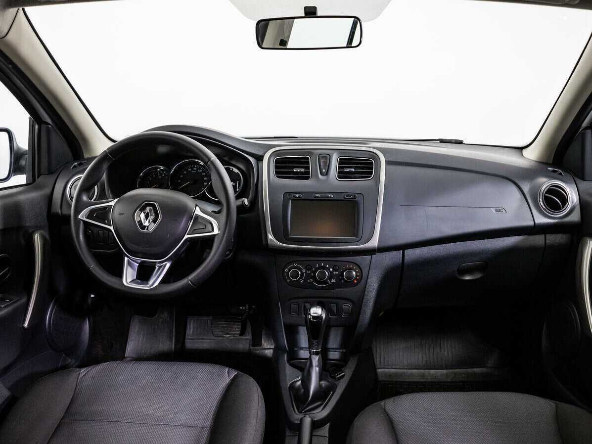 Renault Logan с пробегом — 2019 год. Фото: #10