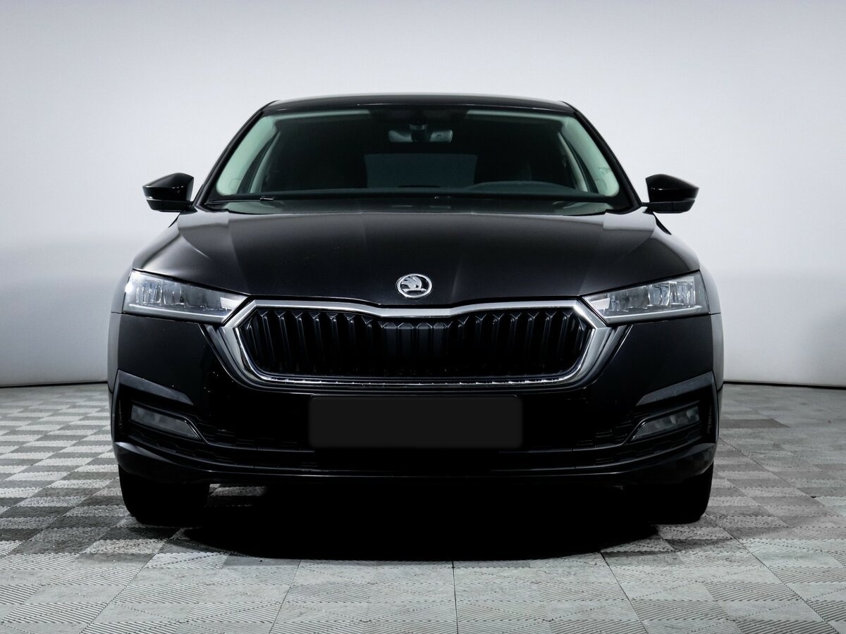Skoda Octavia с пробегом — 2020 год. Фото: #1