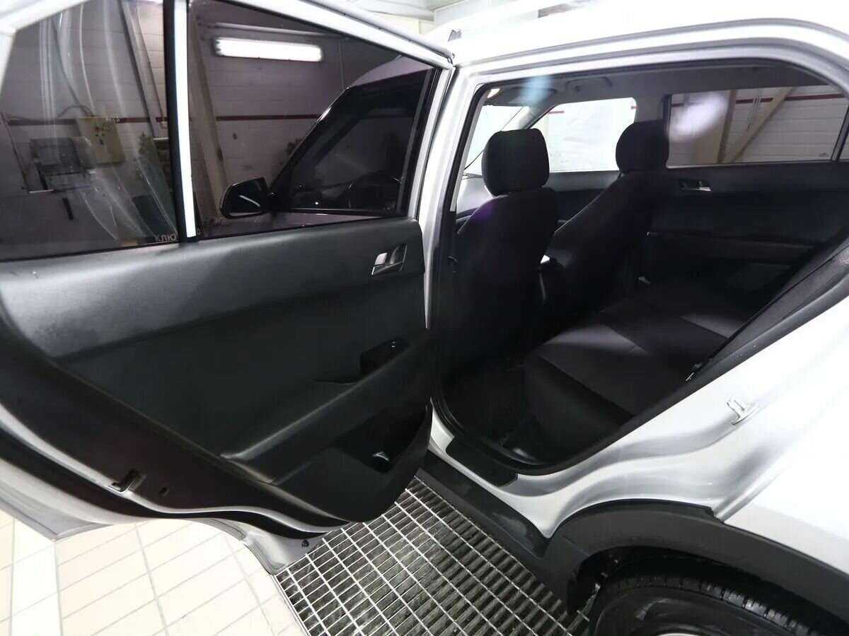 Hyundai Creta с пробегом — 2017 год. Фото: #7