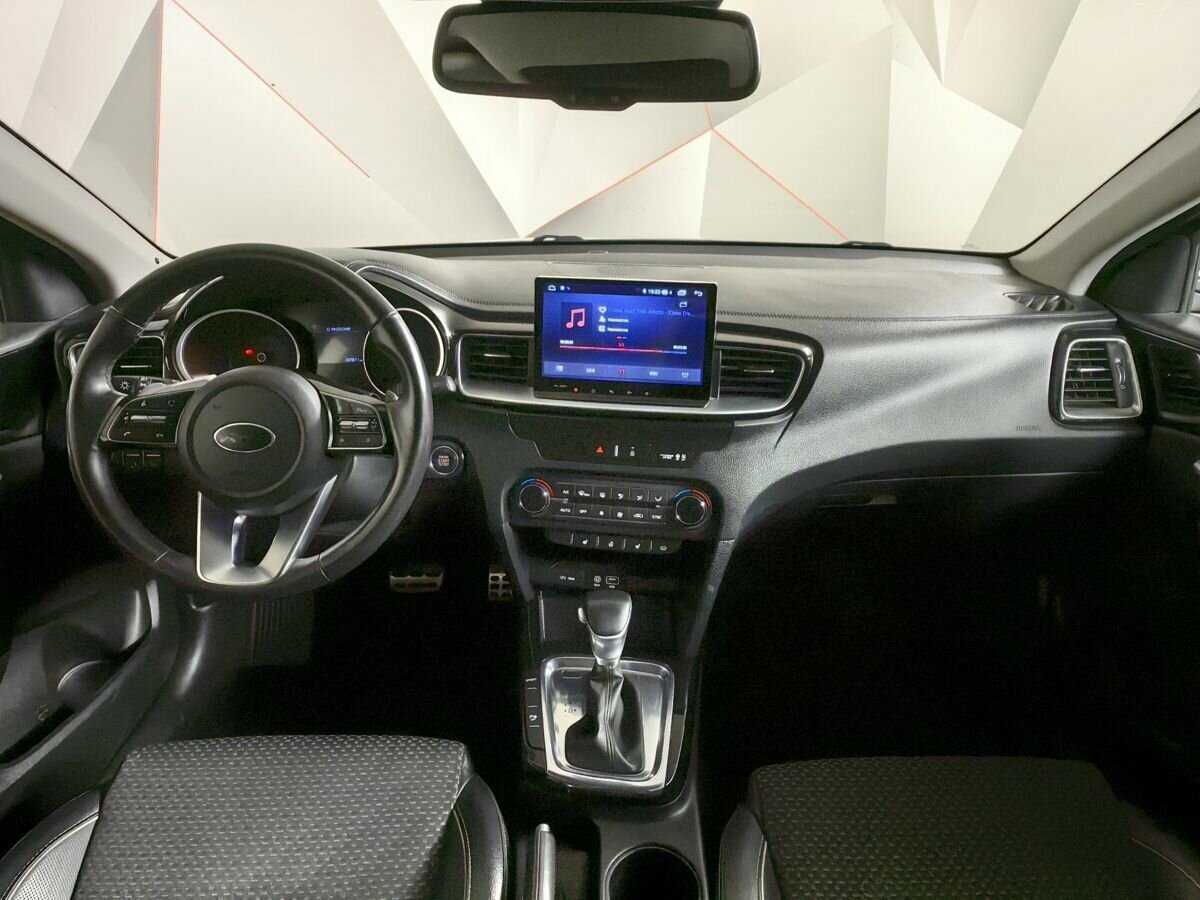 Kia Ceed с пробегом — 2019 год. Фото: #8