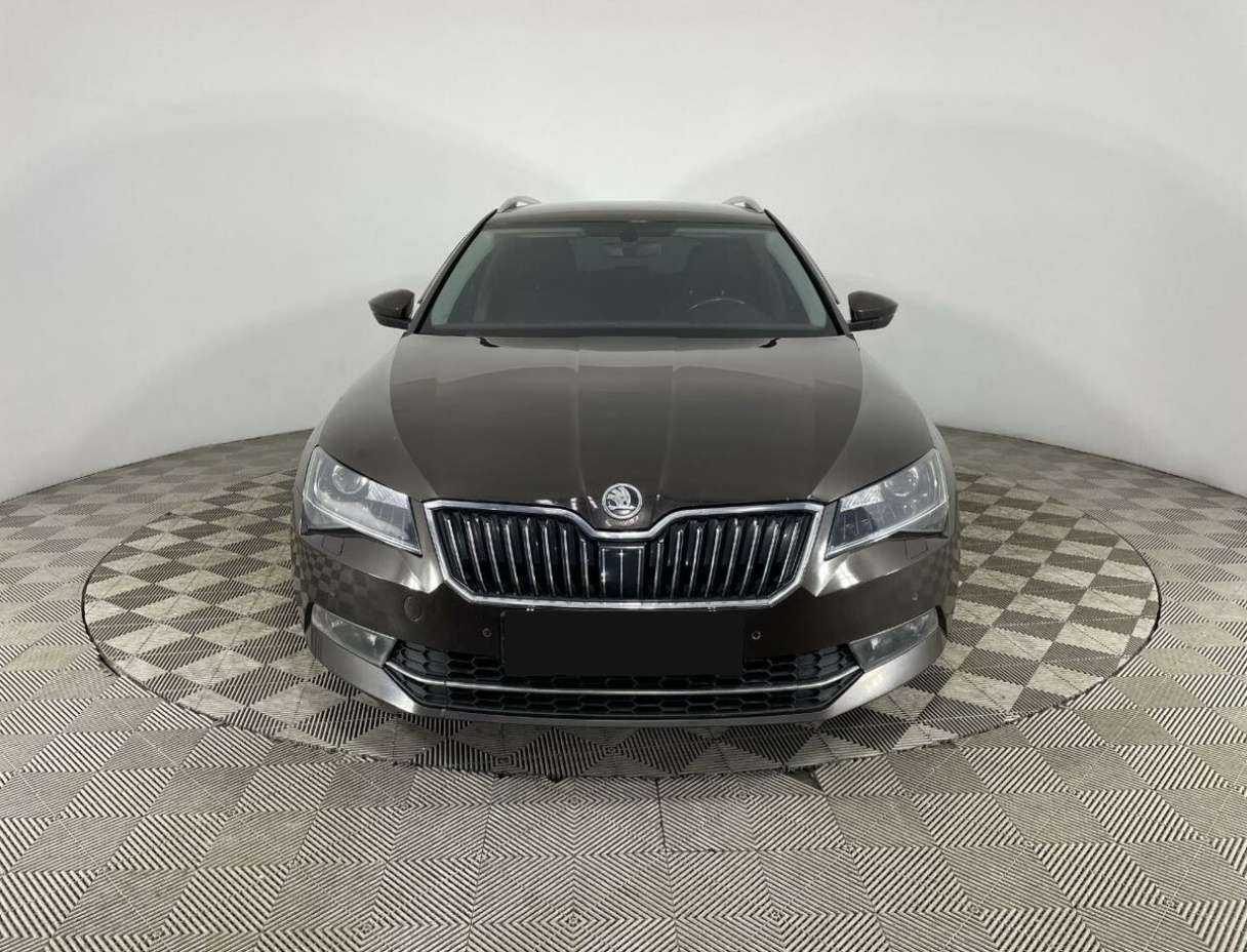 Skoda Superb с пробегом — 2016 год. Фото: #0