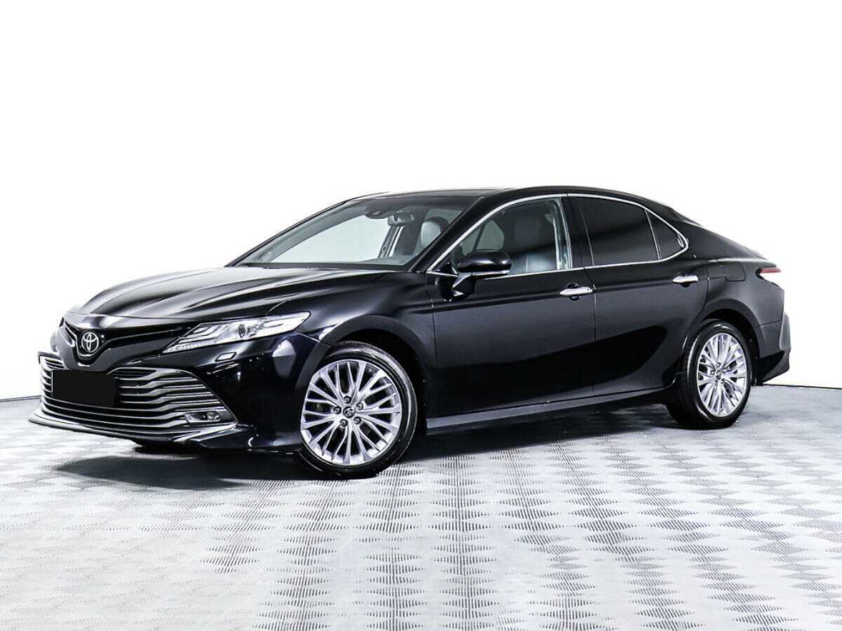 Toyota Camry с пробегом — 2021 год. Фото: #0