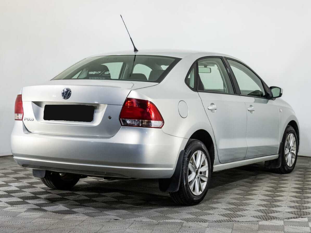 Volkswagen Polo с пробегом — 2013 год. Фото: #3